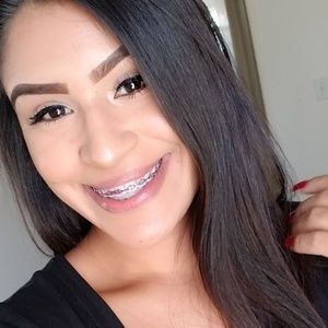 Meet your Posher, Karina